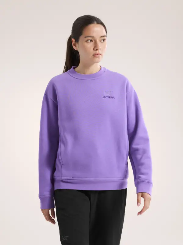 Emblem Fleece Crew Neck Pullover Women’s online